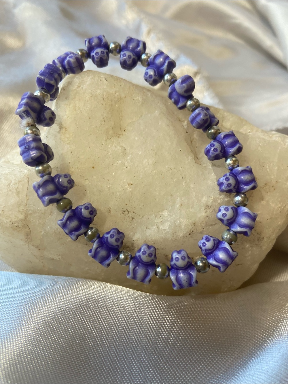 Vintage Purple Panda Bead Stretch Bracelet